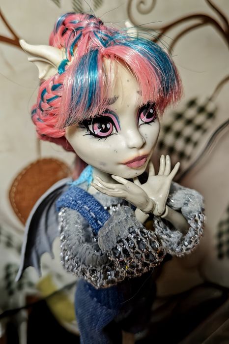 Лялька Монстер Хай Рошель.