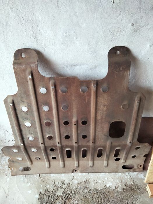 Продам  на сенс   захист двигуна