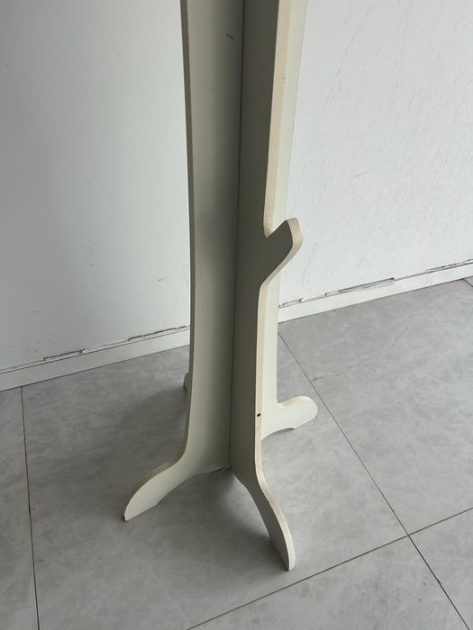 Bengaleiro / cabide de pé