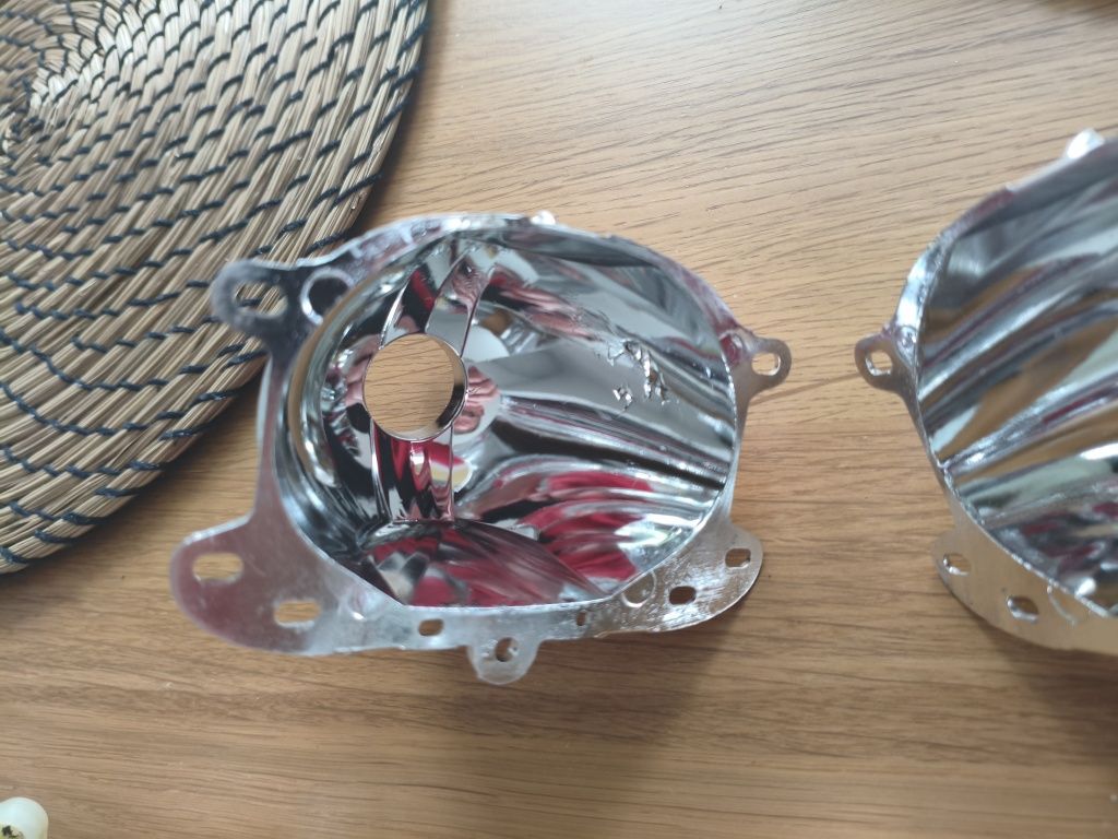 Odbłyśnik element optyczny silniczki lamp Xenon Honda Accord 08-11