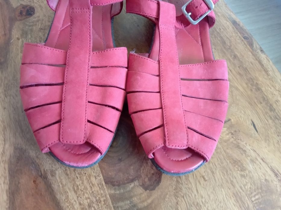 Sandały zabudowane Ecco rozmiar 40