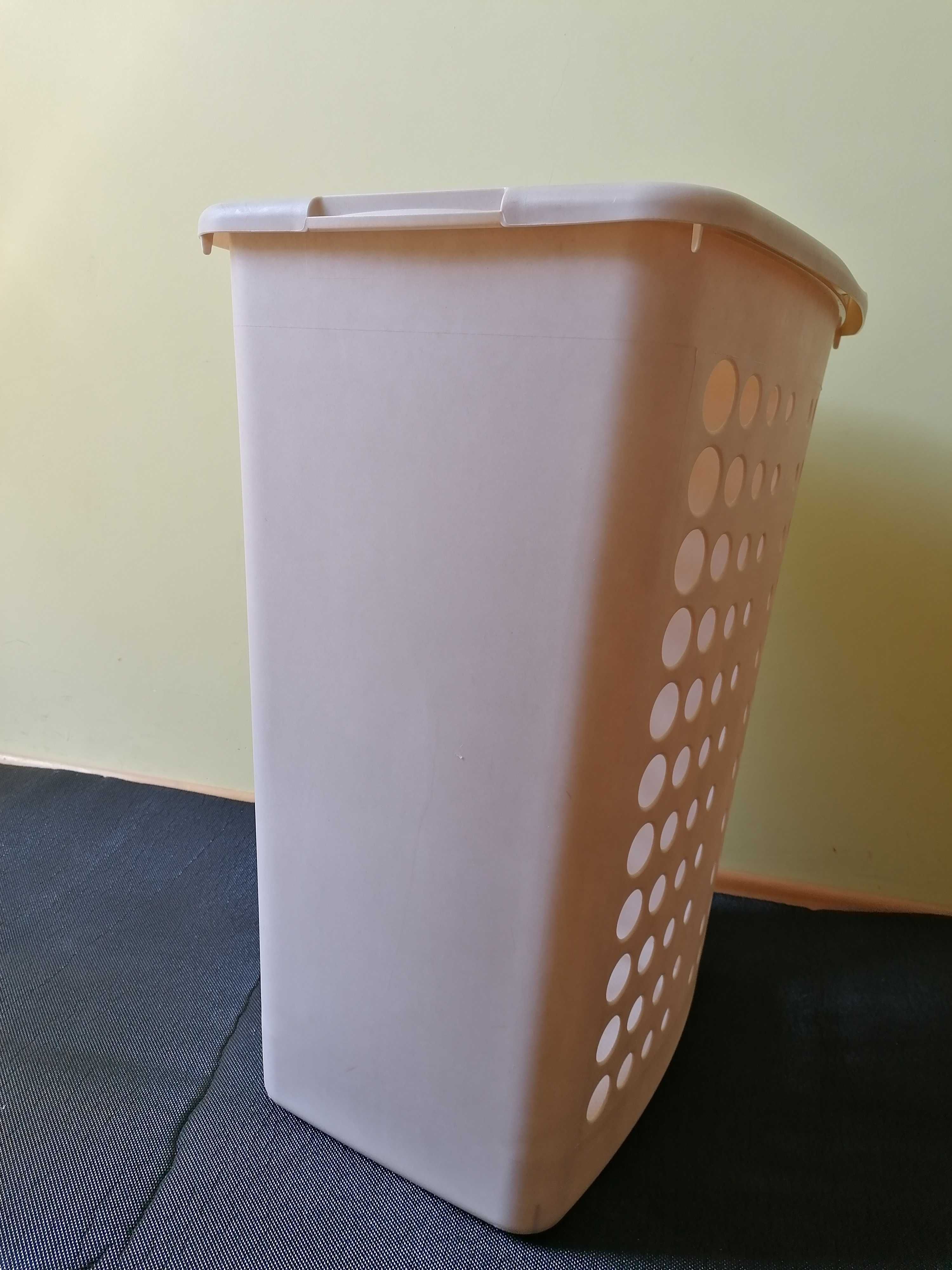 Kosz na pranie CURVER Victor 40L Kremowy