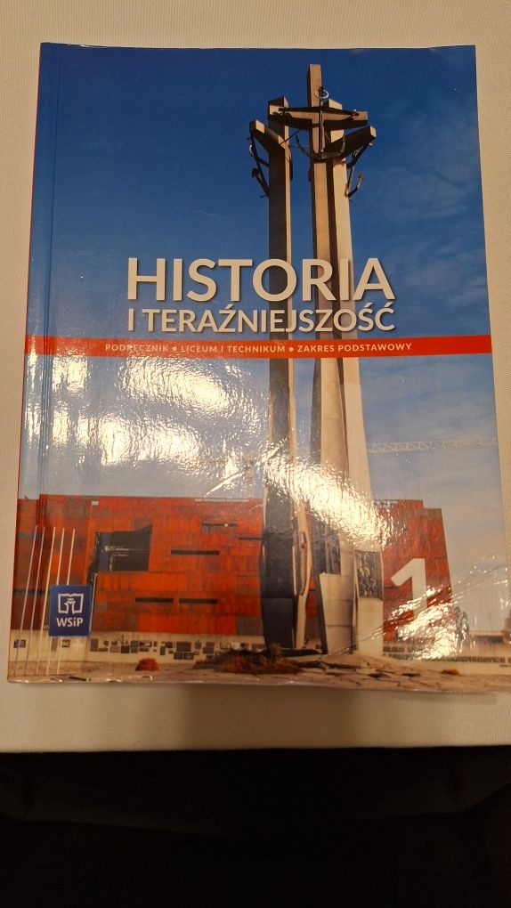 Książki do 1 klasy LICEUM/TECHNIKUM