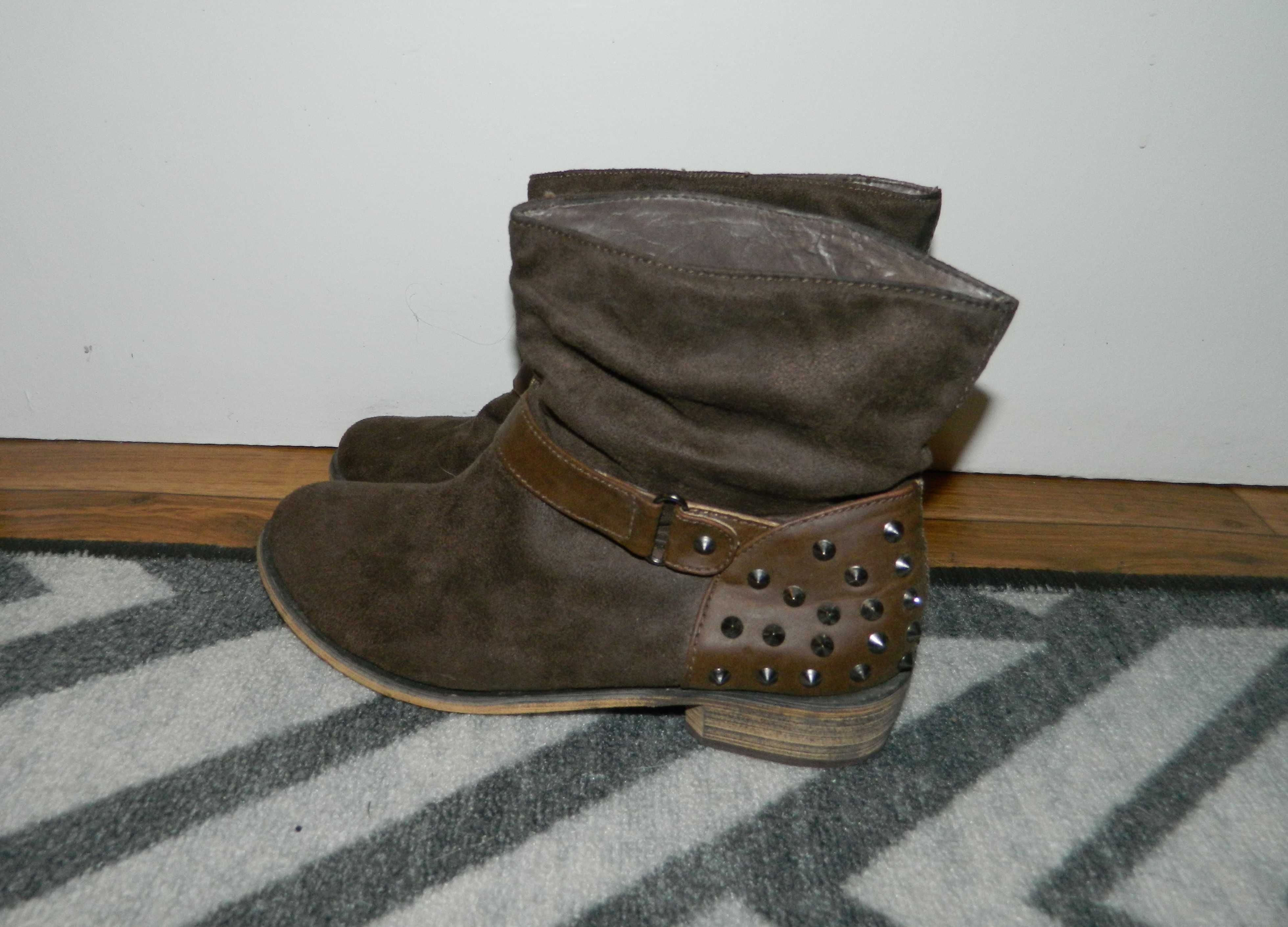 brązowe jesienne botki z ćwiekami workery worker boots new look