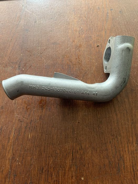 Патрубок водяного насоса ПАЗ-3205 дв.Д-245 245-1307044-Б1 (вир-во ММЗ)