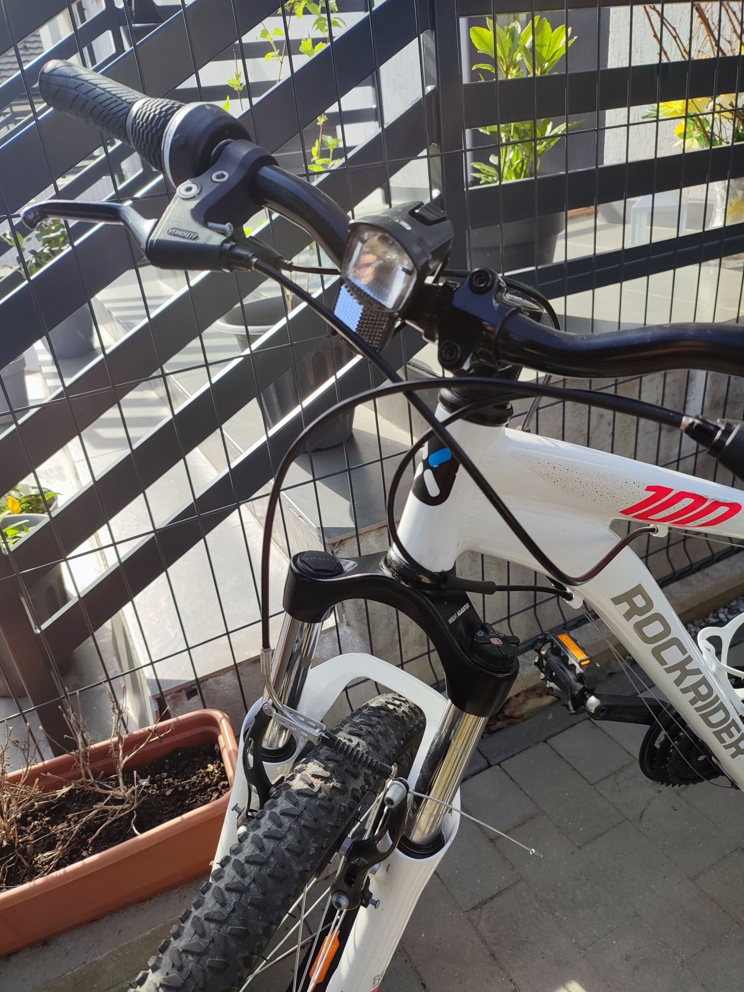 Rower MTB Rockrider ST100 rama S koło 26 " biały