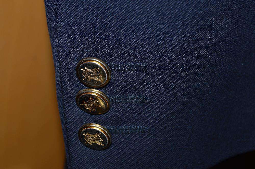 Blazer azul homem modelo jaquetão