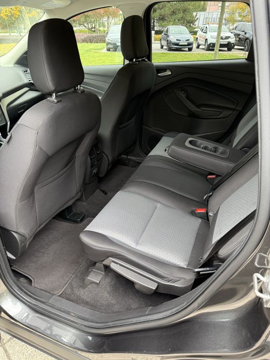 Продам Ford Escape (Kuga) без дтп та перекрасів