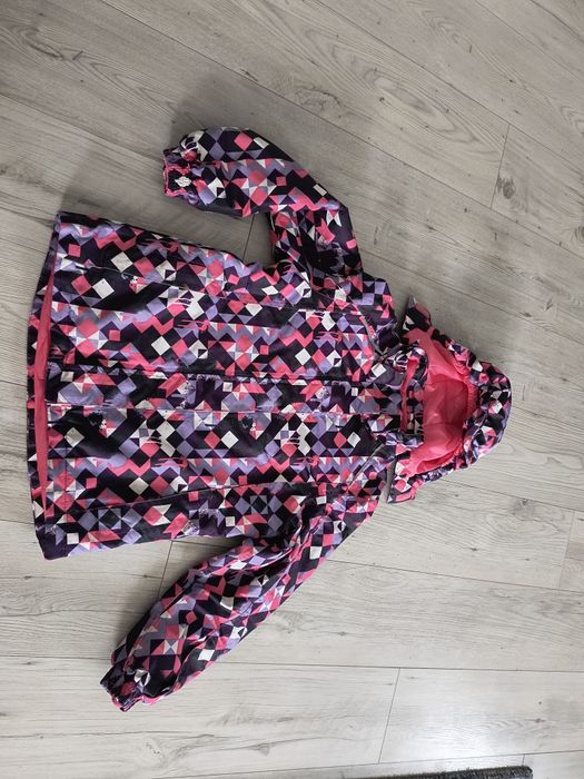 Kurtka zimowa dla dziewczynki 146/152