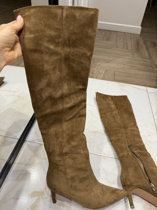 Zara Ботинки Ботфорты Казаки стильные