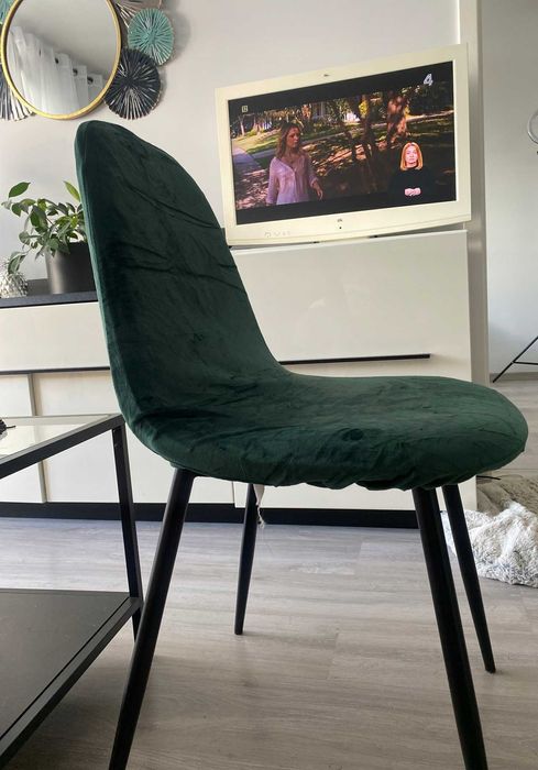 Pokrowce na krzesła skandynawskie welurowe ciemna zieleń 4 sztuki