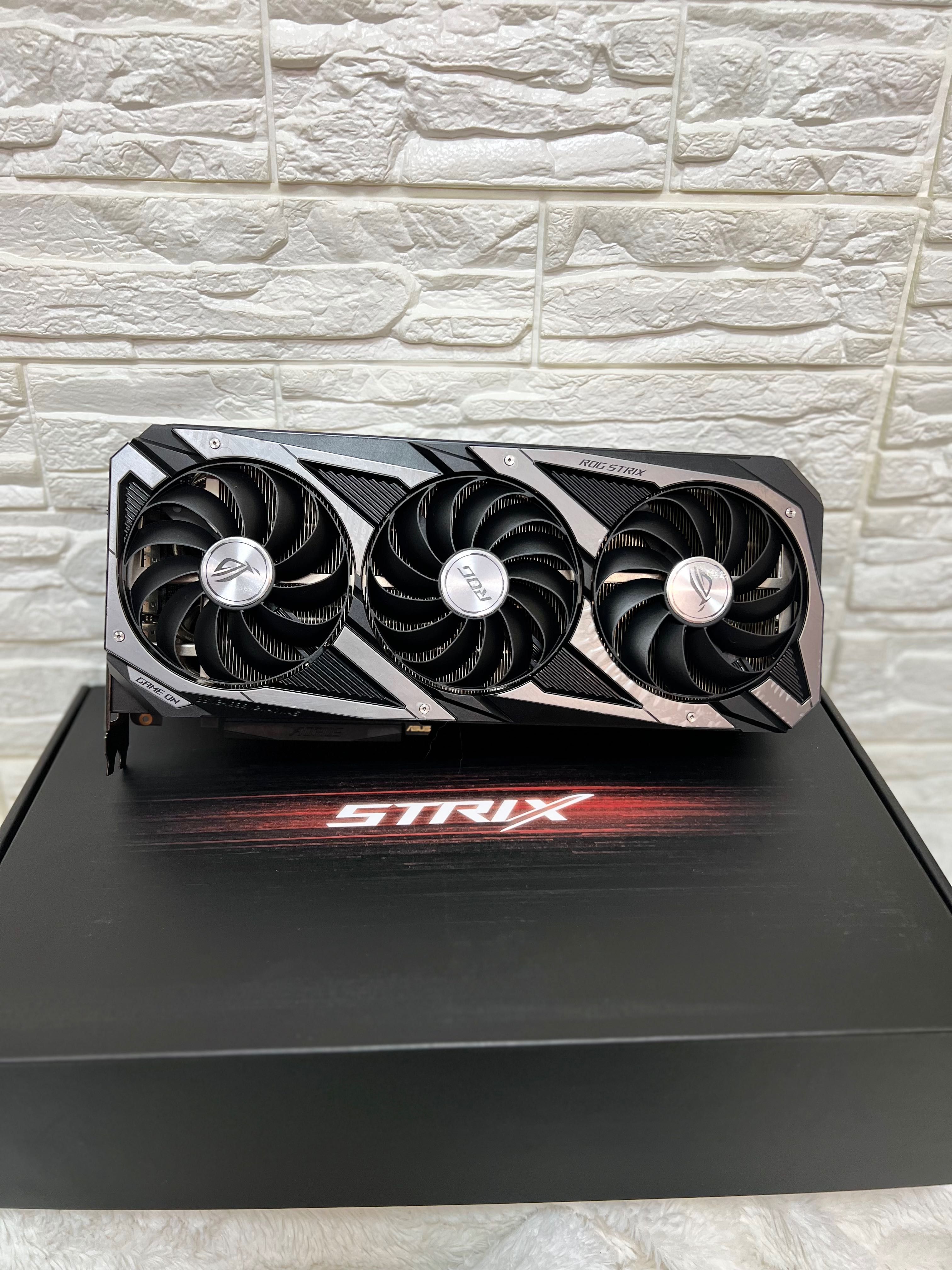 Видеокарта Asus rog strix 3090