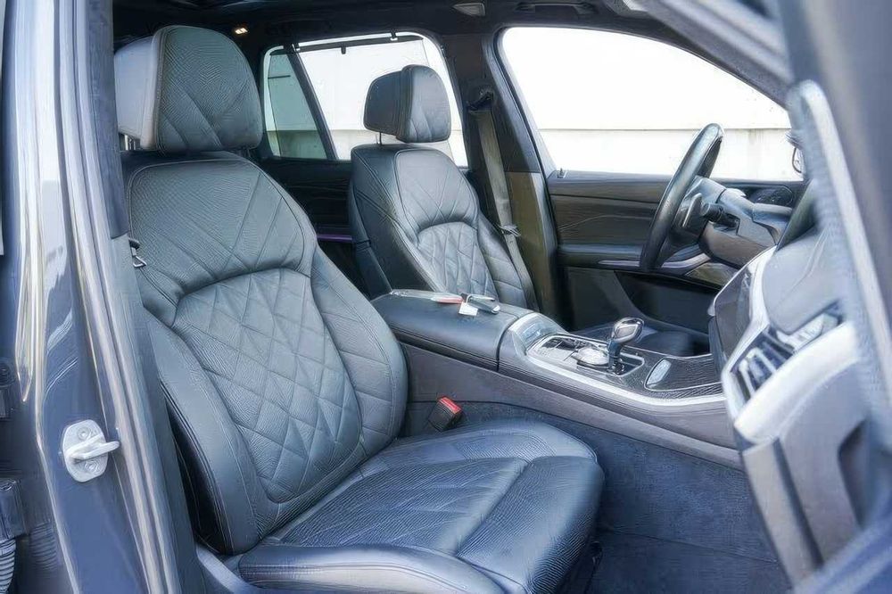 BMW X5 M50i xDrive      2023