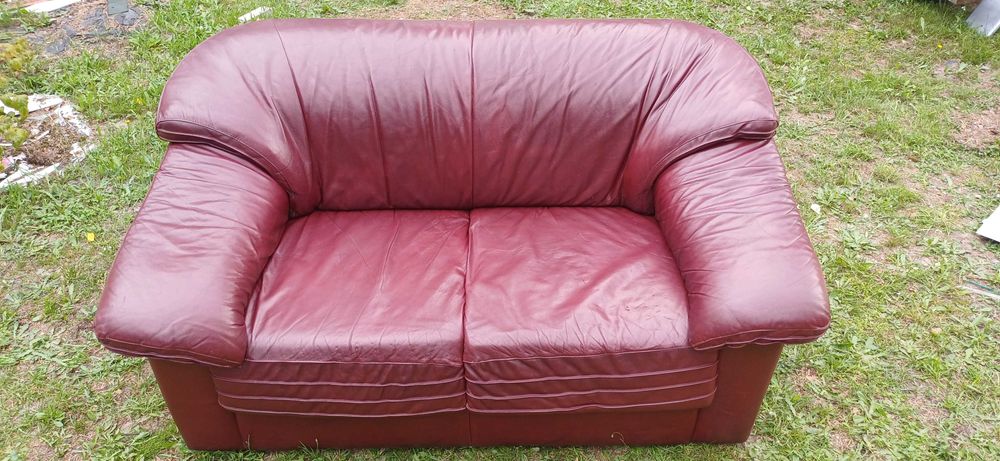 kanapa sofa fotel 2-osobowy 154x90 skórzana bordowa