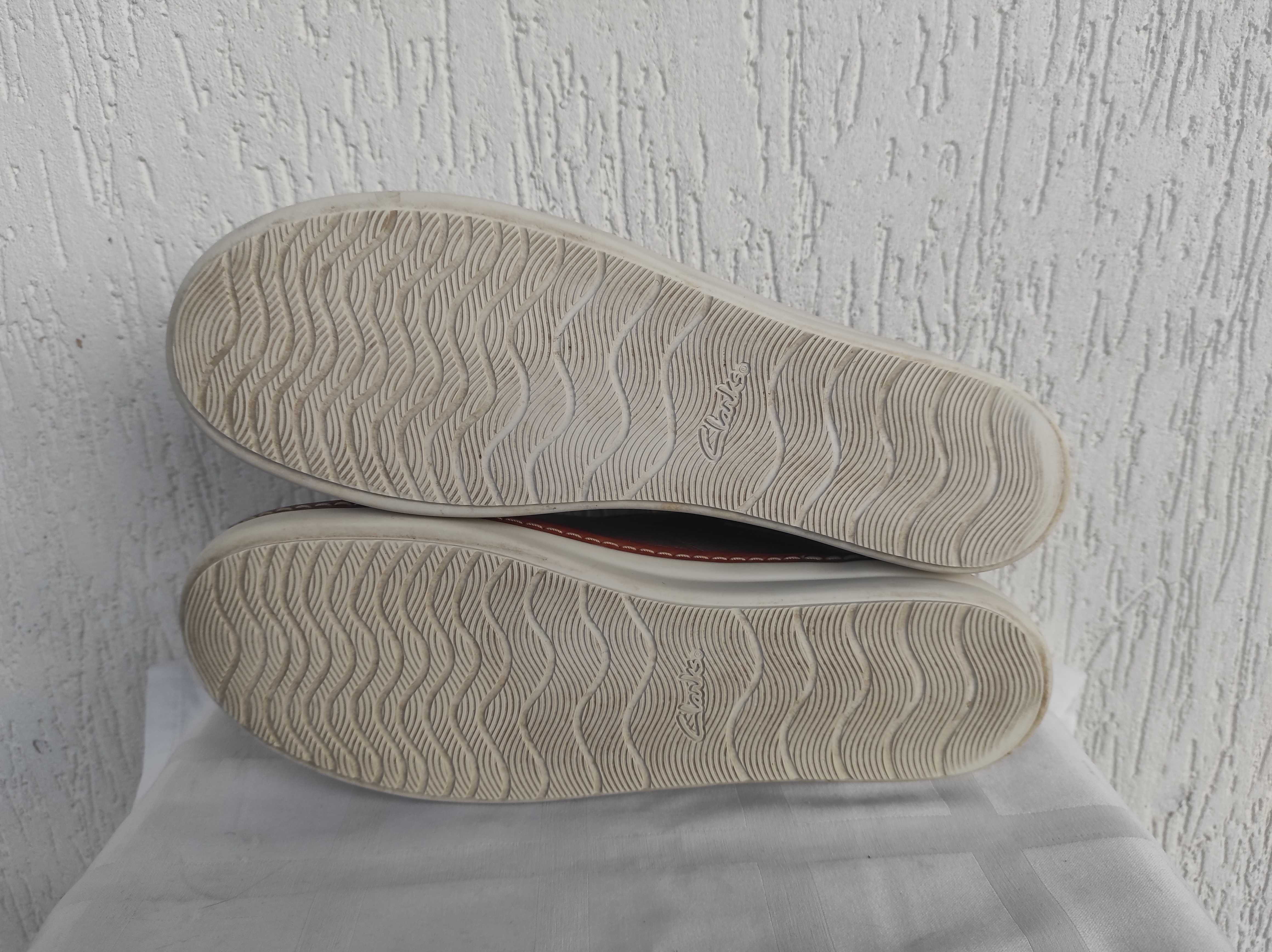 Туфли кожанние clarks unstructured cushion pius р.40