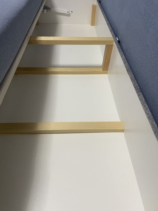 Диван (єврокнижка з нішею для білизни)