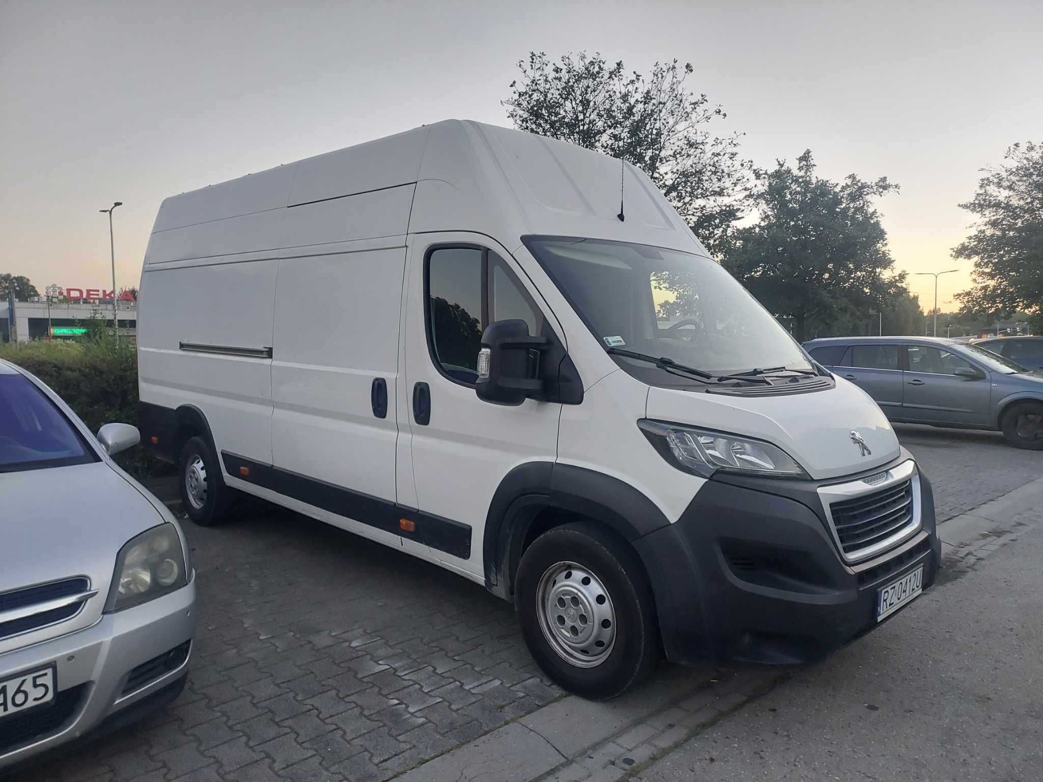IIWypożyczalnia BUSÓW Kraków wynajem  BUSÓW MK Rent
