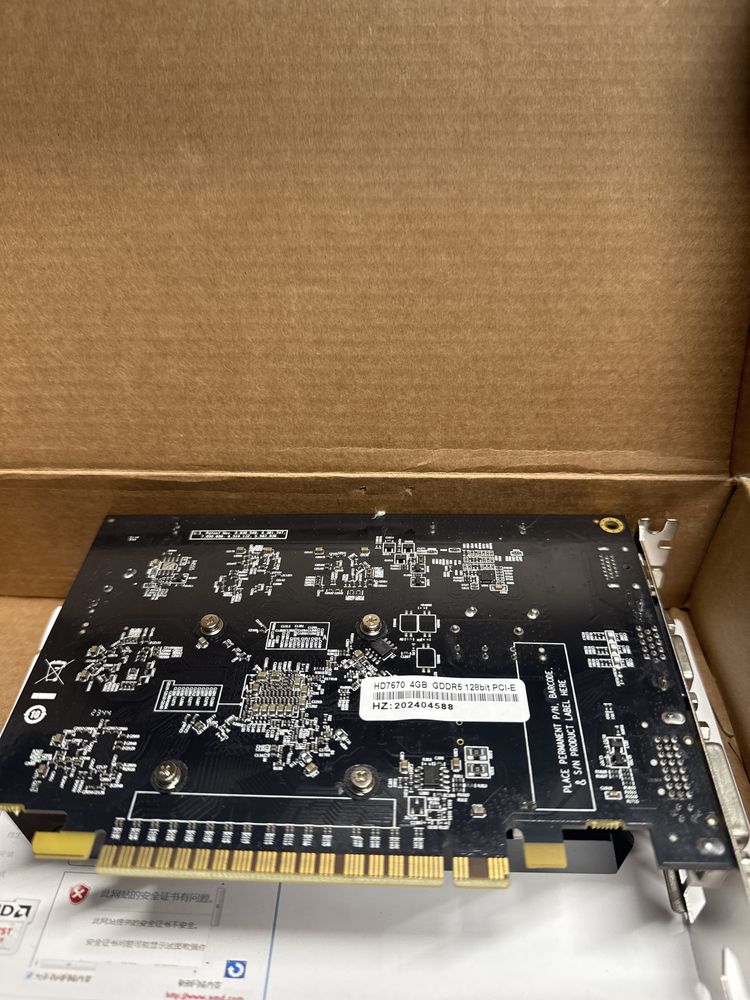 Karta Graficzna hd7670 4 GB GDDR5, 128-bitowa,