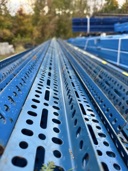 Kątownik perforowany 75x40x3