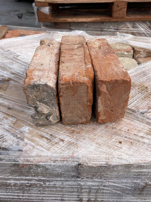 Cegła rozbiorkowa, stara cegła,