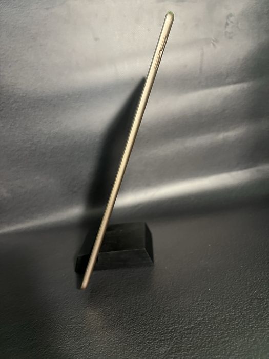 Ipad Air 3 64Gb наклеяне захисне скло