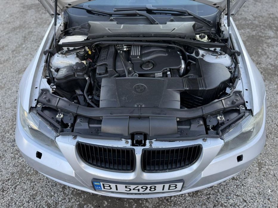 Продаю БМВ 2005 року