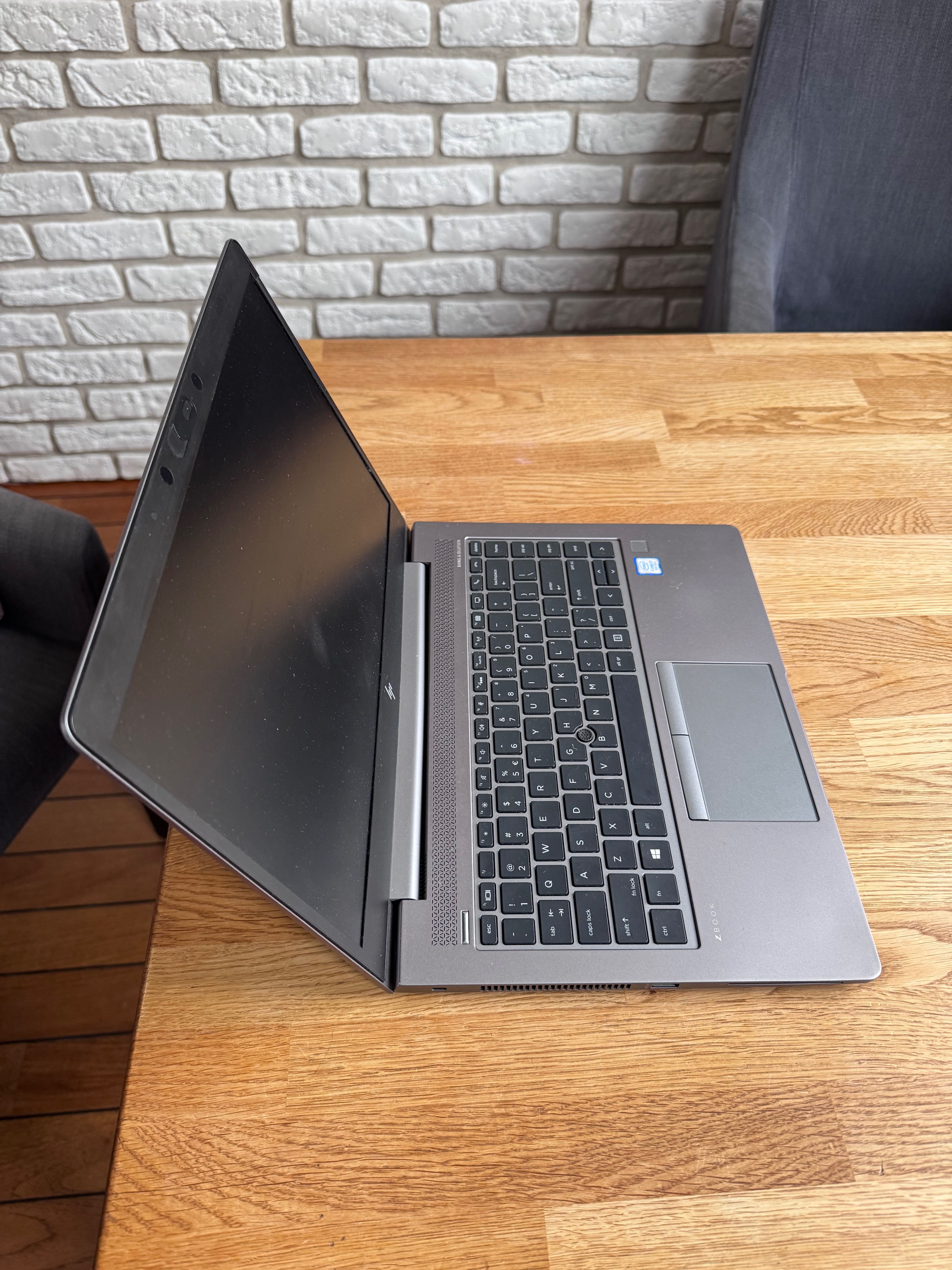HP ZBook Firefly 14 G5 Intel i7-8550U 16GB 1TB SSD NVMe Win10 Pro