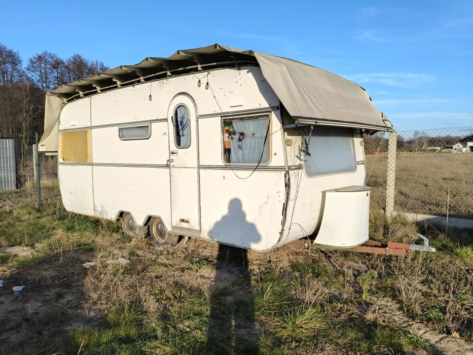 Przyczepa kempingowa stacjonarna