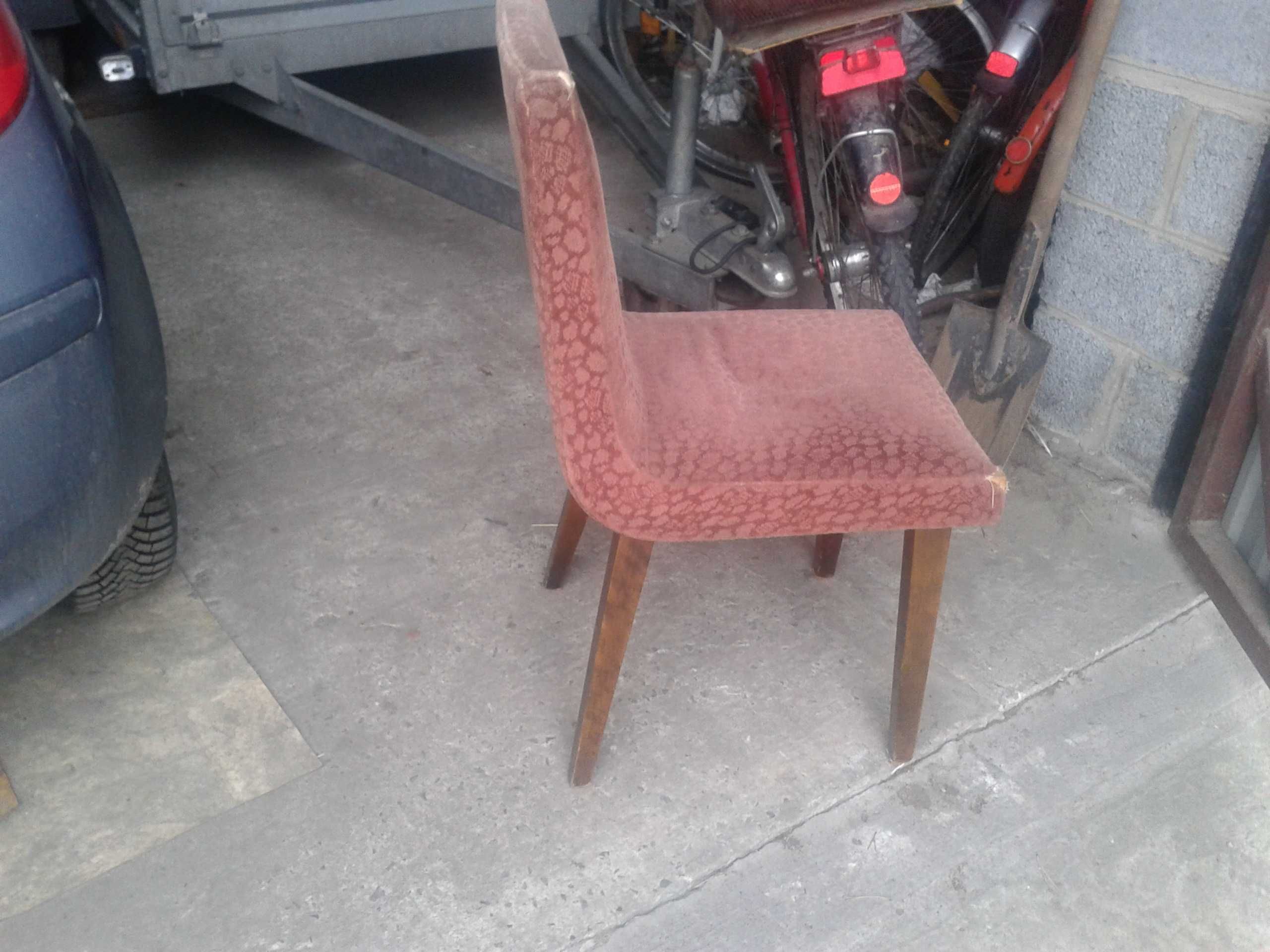 sprzedam 3 krzesła z prl