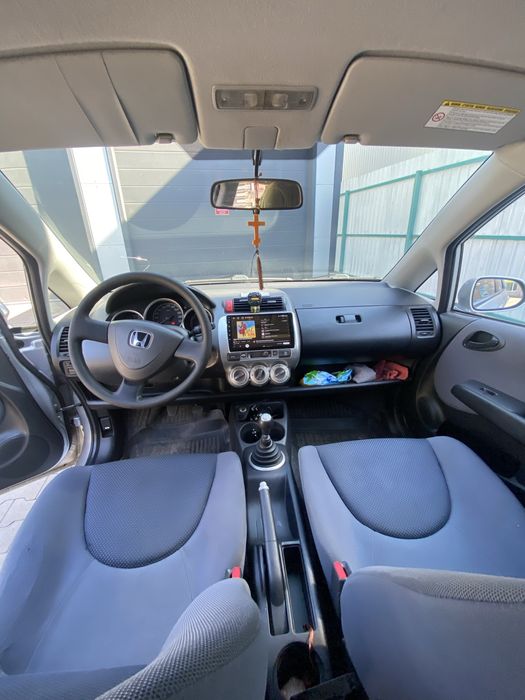 Хонда джаз 1.25 ..