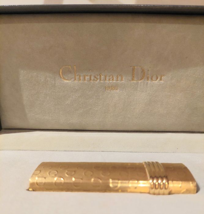 Isqueiro Cristian Dior Novo.