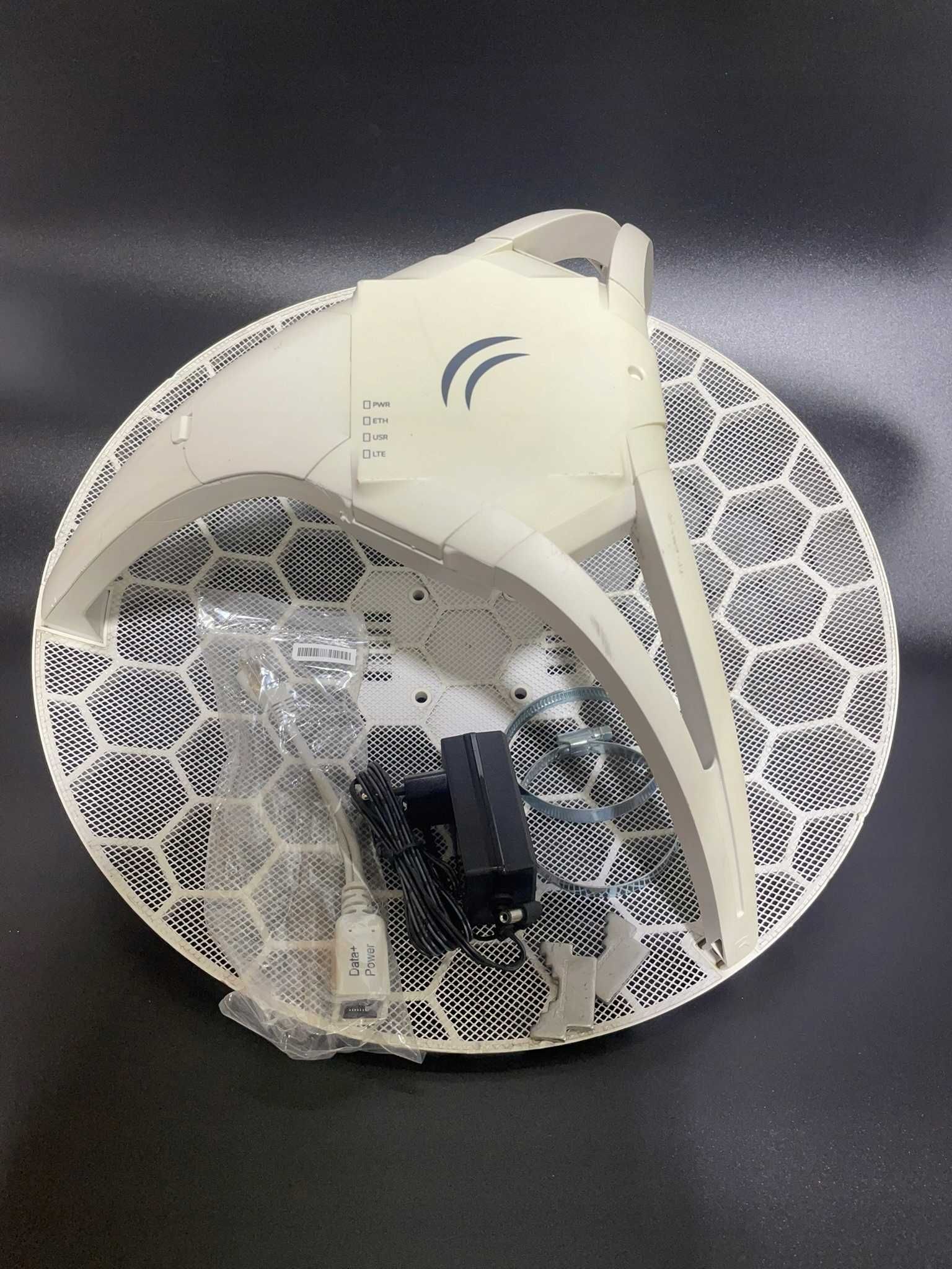 MikroTik LHG LTE6 kit (RBLHGR&R11e-LTE6)
