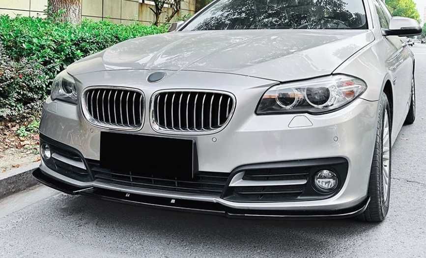 DOKŁADKA ZDERZAKA ZWYKŁY DLA BMW F10 F11 2015/2017 LIFT czarny połysk
