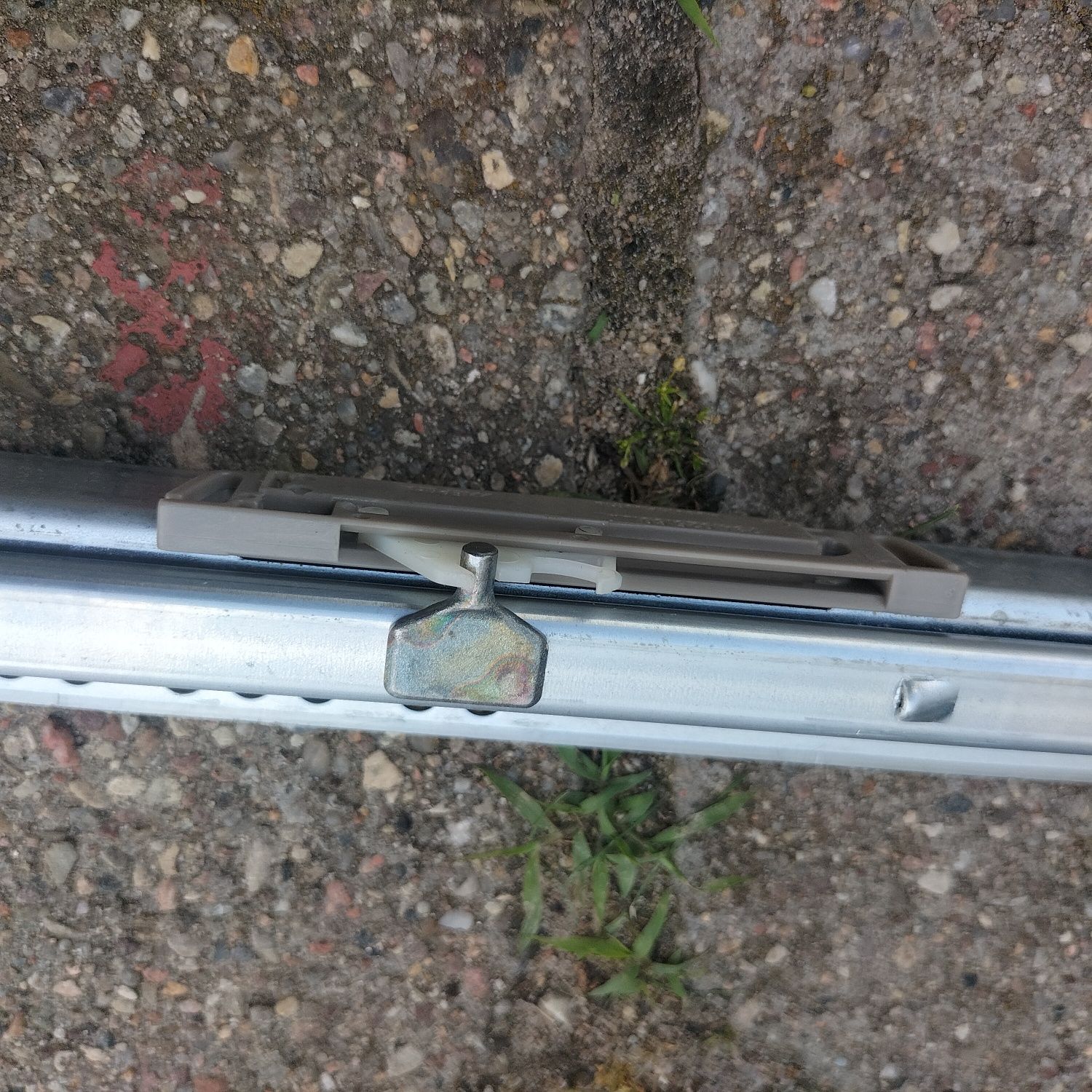 Prowadnice do szuflad 70 cm ,samo domykające