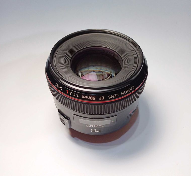 Canon EF 50mm f/1.2L USM, состояние нового, в полном комплекте