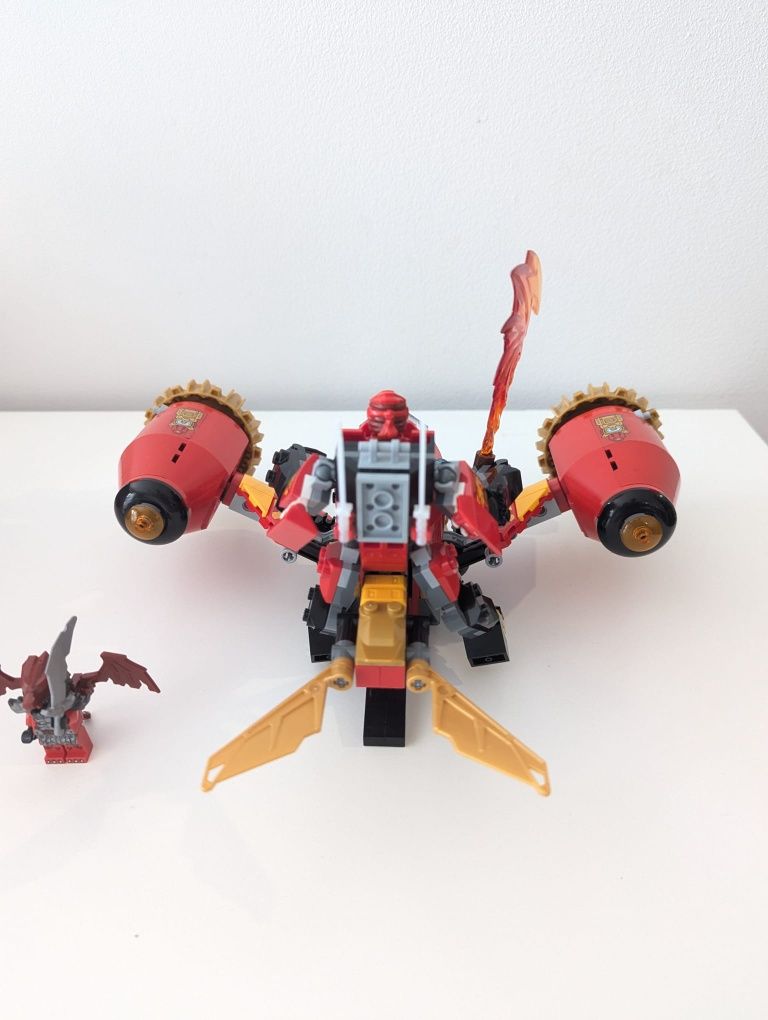 LEGO® 71830 Ninjago - Burzowy jeździec-mech Kaia
