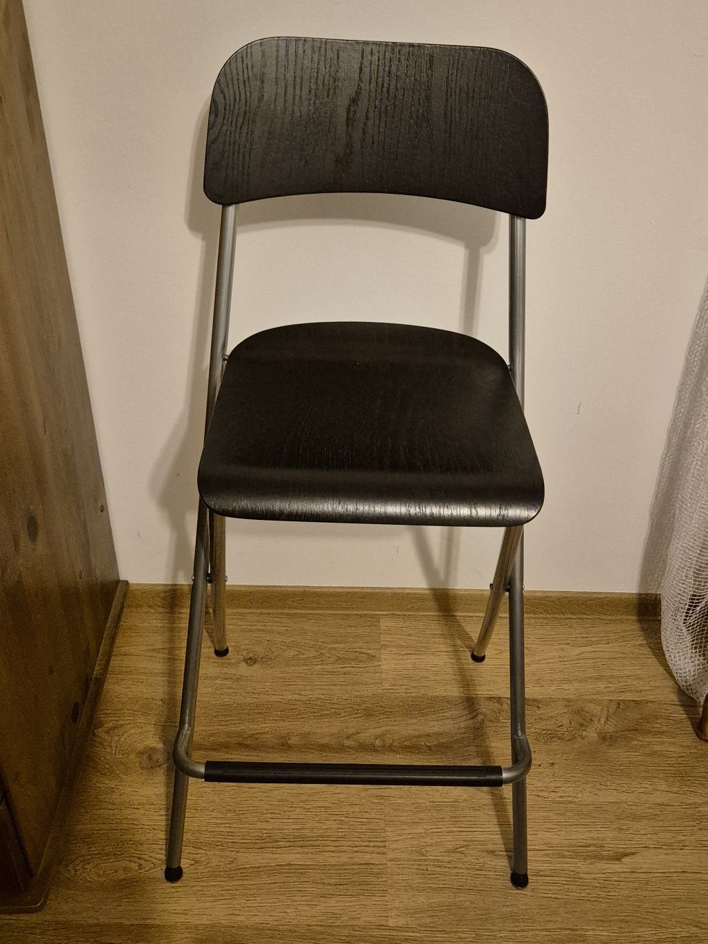 2 sztuki FRANKLIN taboret, hoker
Taboret składany
Taboret składany