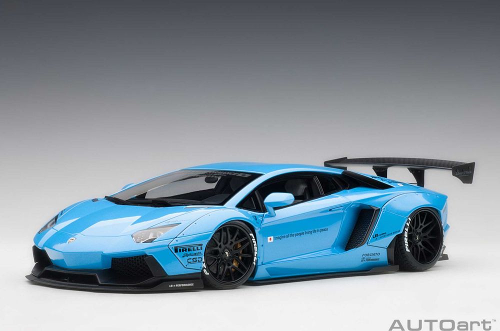 Liberty Walk Lamborghini Aventador (Sky Blue Metallic) Autoart 1/18