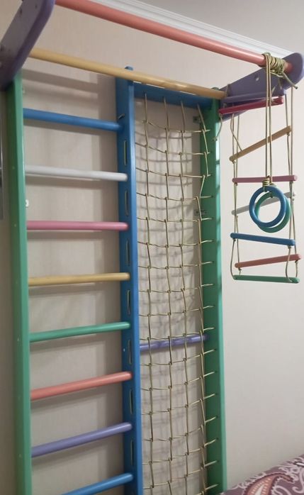 Дитячий спортивний куточок