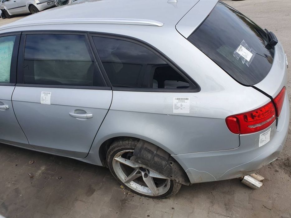 ĆWIARTKA BŁOTNIK LEWY TYŁ AUDI A4 B8 LX7W