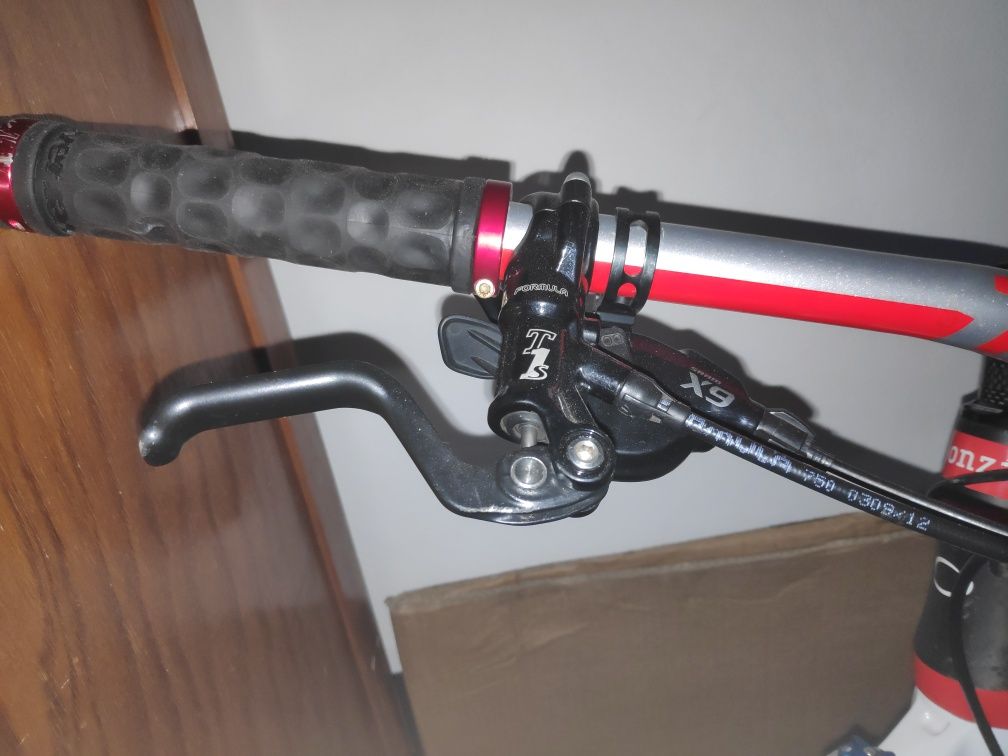 Bicicleta  carbono 27.5