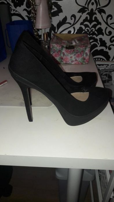 Szpilki buty bershka nowe 38
