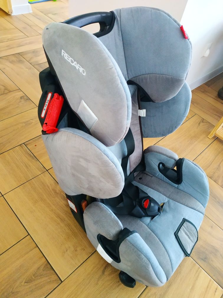 Fotelik samochodowy Recaro 9-18 kg