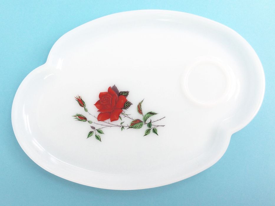 Vintage "Snack Set" | Chávena & Prato | Vidro Opaco | Padrão de Rosas