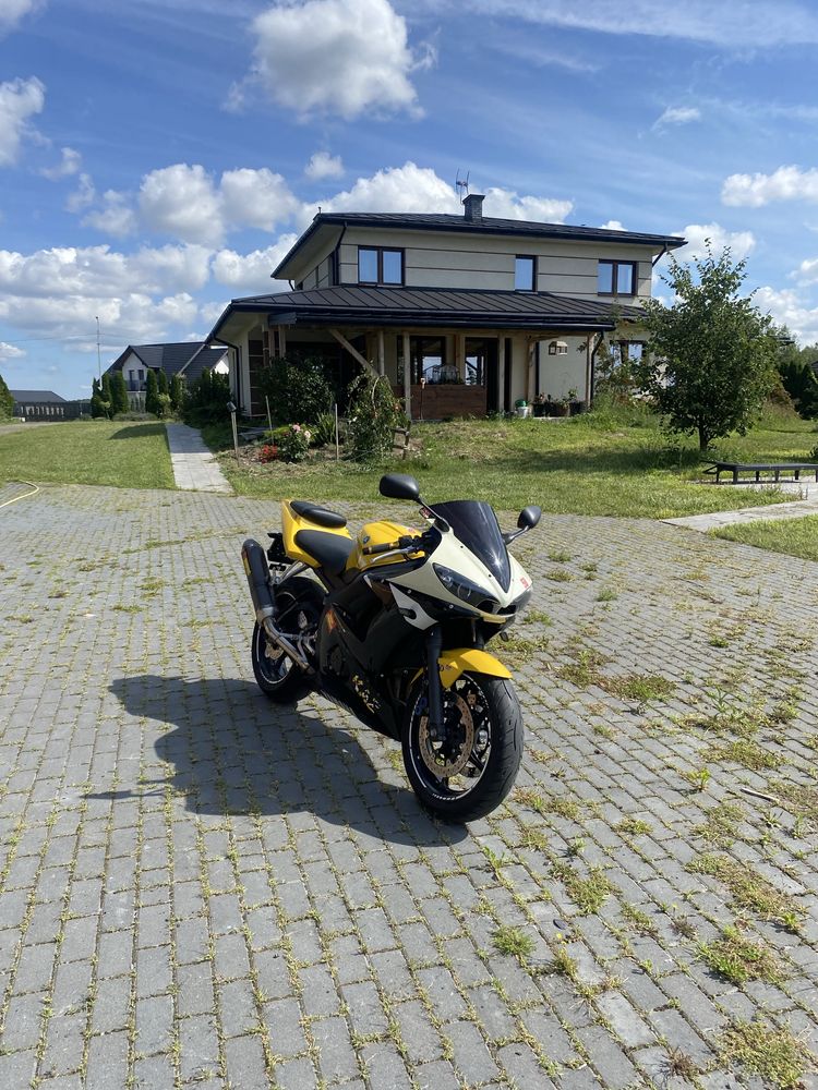 Yamaha r6 2004 A2