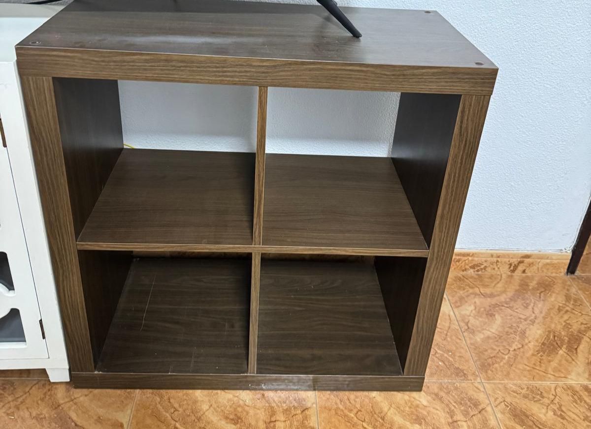 Estante cubos. Móvel para tv