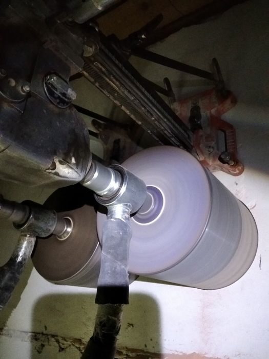 Алмазне свердління сверління буріння отворів