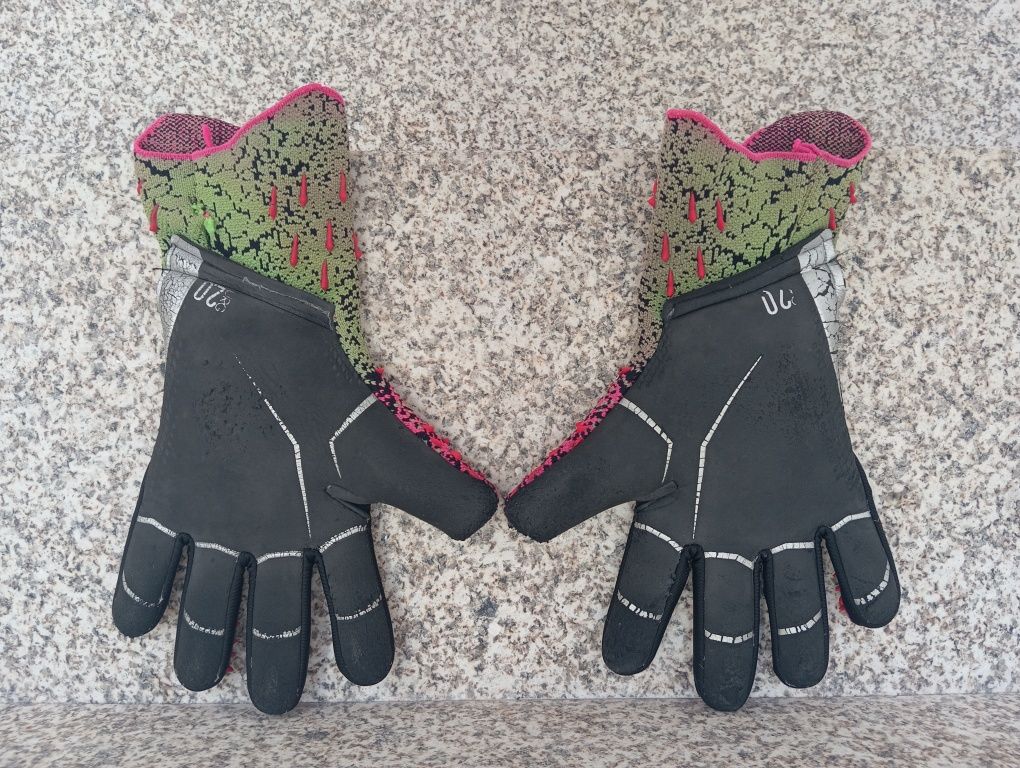 Adidas Predator Pro URG 2.0