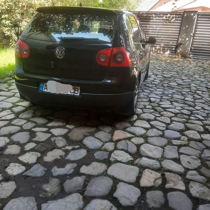 Продам Volkswagen Golf  V 1,9TDI