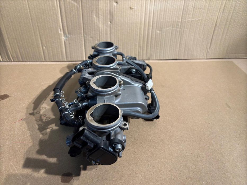 Yamaha MT10 MT-10 Przepustnice Wyryski Czujnik Położenia TPS Listwa